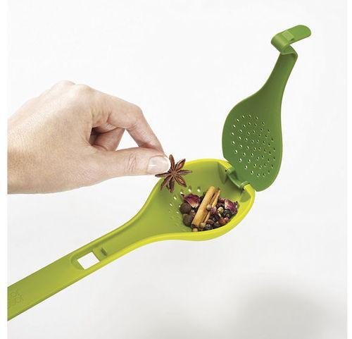 Flavour Infusing Spoon With Herb Stripper Kitchen Home 4411 (Parcel Rate)